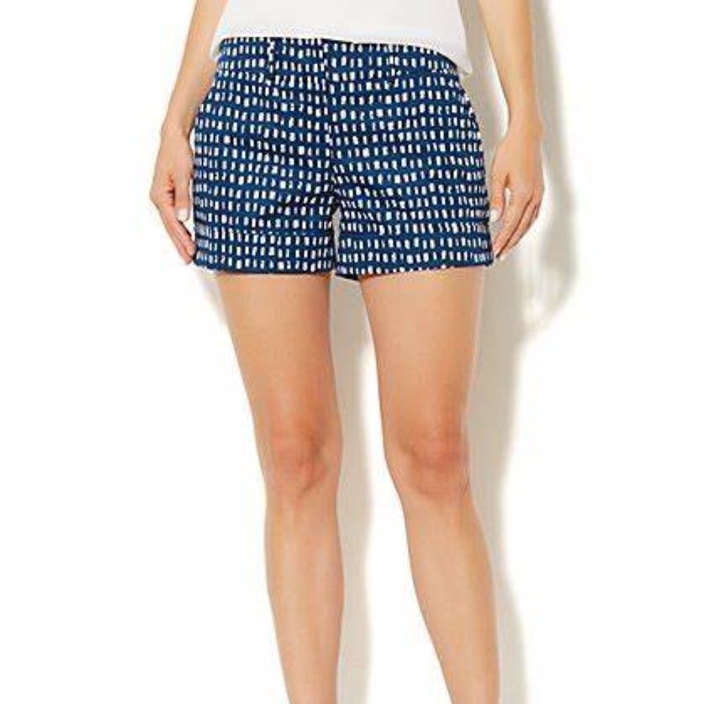 NY&CO Cuffed Shorts 7th Avenue NWT Navy Windowpane
